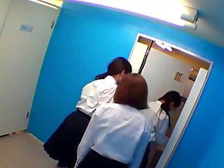 Japanese highschool teens urinate