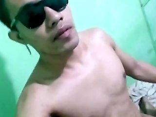 Philippines gay movie, mag kuya at bunso